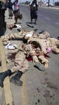 حرب شوارع في عدن واللجان الشعبية تعلن حضر تجوال بدأ من مساء اليوم